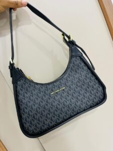 MK shoulder bag black